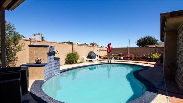 100 W Marigold Avenue, Mcallen, TX 78501