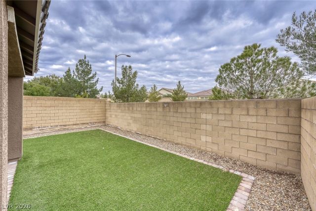 10426 Mount Charleston Avenue, Las Vegas, NV 89166