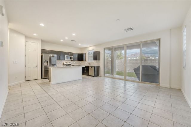 10426 Mount Charleston Avenue, Las Vegas, NV 89166