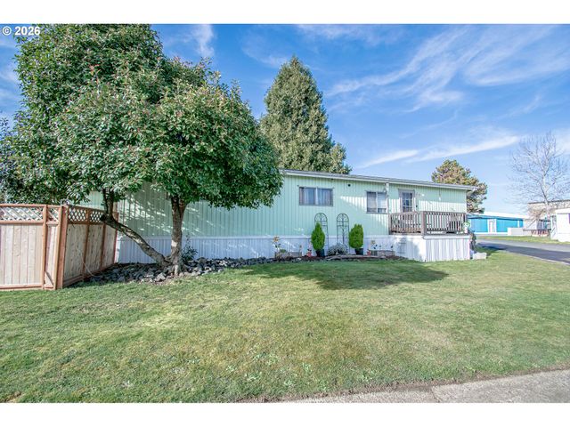 1415 S BERTELSEN Rd 34, Eugene, OR 97402