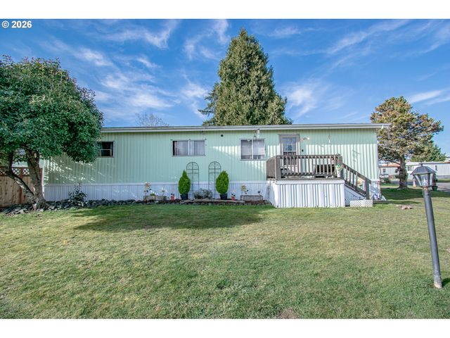 1415 S BERTELSEN Rd 34, Eugene, OR 97402