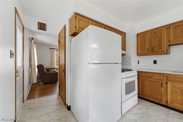 2922 Columbus Avenue, Ashtabula, OH 44004