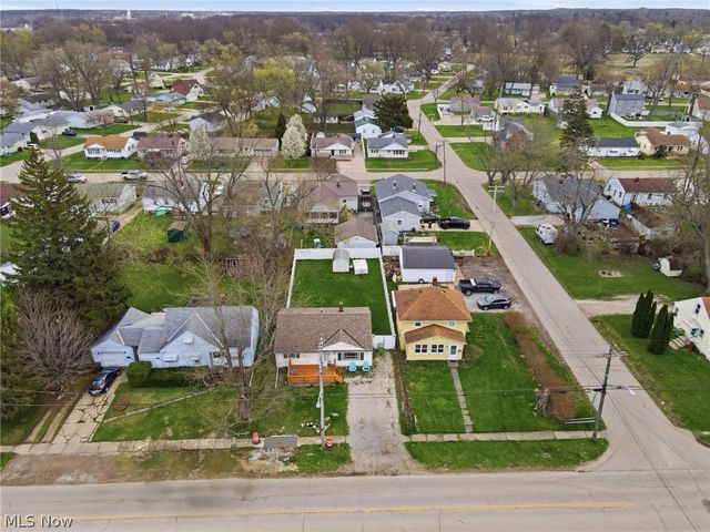 2922 Columbus Avenue, Ashtabula, OH 44004