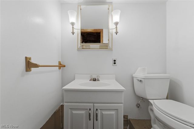 2922 Columbus Avenue, Ashtabula, OH 44004