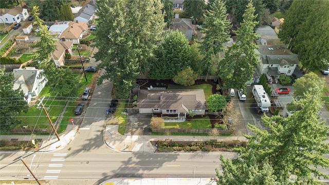 13054 30th Avenue NE, Seattle, WA 98125