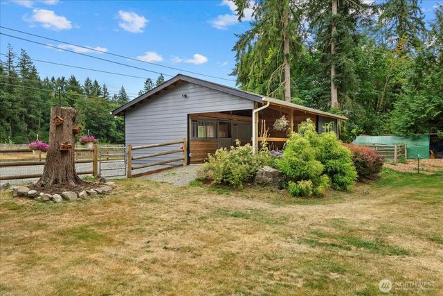 29832 Kent Black Diamond Road SE, Kent, WA 98042