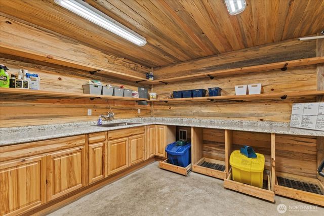 29832 Kent Black Diamond Road SE, Kent, WA 98042
