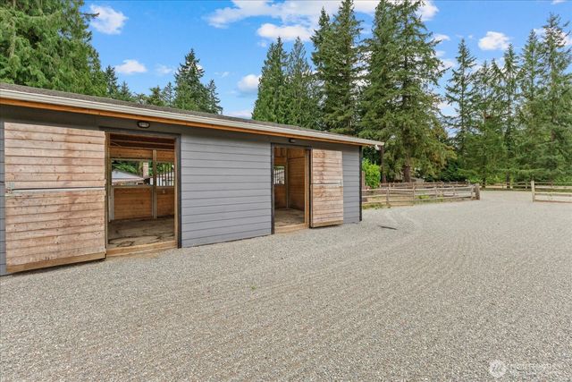 29832 Kent Black Diamond Road SE, Kent, WA 98042