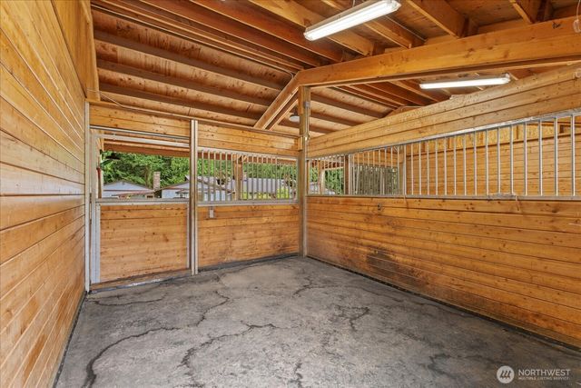 29832 Kent Black Diamond Road SE, Kent, WA 98042