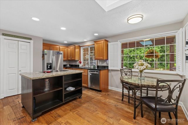 29832 Kent Black Diamond Road SE, Kent, WA 98042