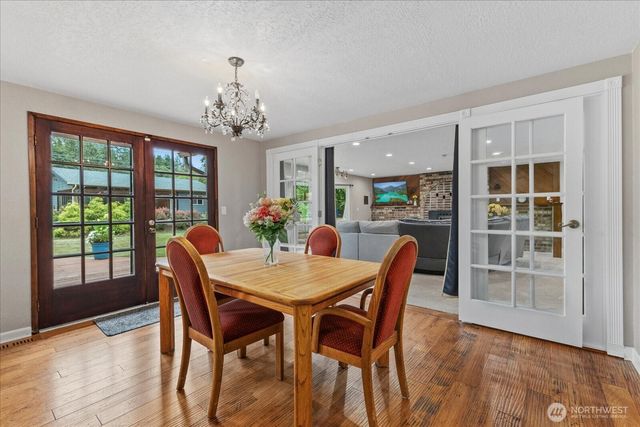29832 Kent Black Diamond Road SE, Kent, WA 98042