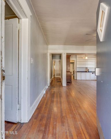 605 Franklin Street, Johnson City, TN 37604