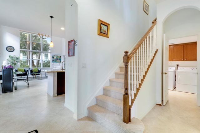 1083 Piccadilly Drive, Palm Beach Gardens, FL 33418