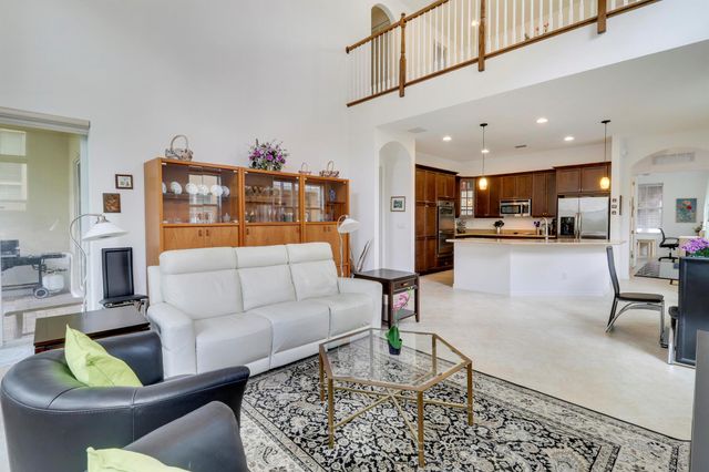 1083 Piccadilly Drive, Palm Beach Gardens, FL 33418