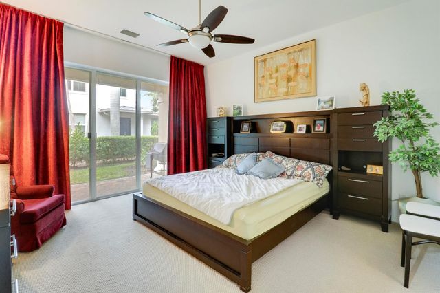 1083 Piccadilly Drive, Palm Beach Gardens, FL 33418