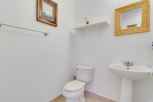 1083 Piccadilly Drive, Palm Beach Gardens, FL 33418