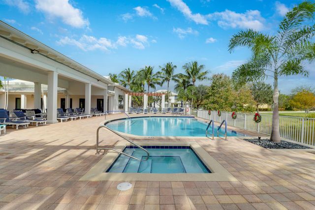 1083 Piccadilly Drive, Palm Beach Gardens, FL 33418