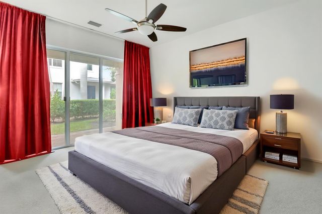 1083 Piccadilly Drive, Palm Beach Gardens, FL 33418