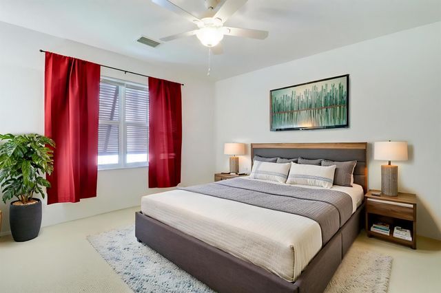 1083 Piccadilly Drive, Palm Beach Gardens, FL 33418