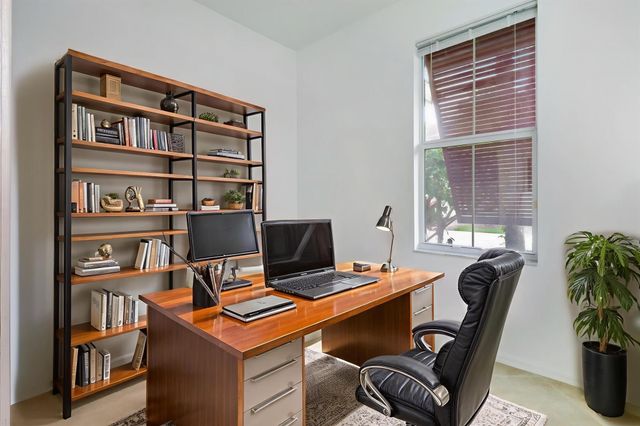 1083 Piccadilly Drive, Palm Beach Gardens, FL 33418