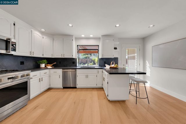 186 ARLENE DRIVE, Walnut Creek, CA 94595