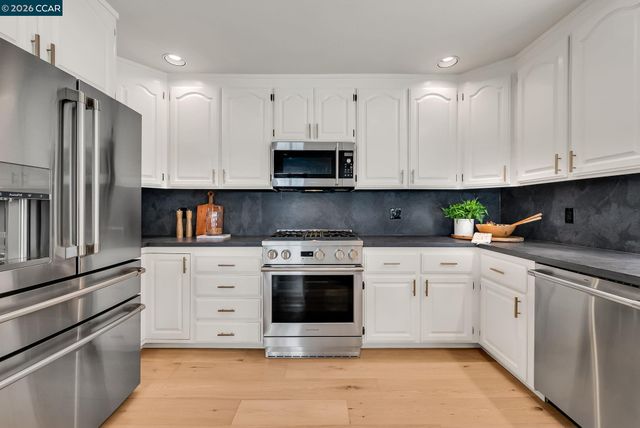 186 ARLENE DRIVE, Walnut Creek, CA 94595