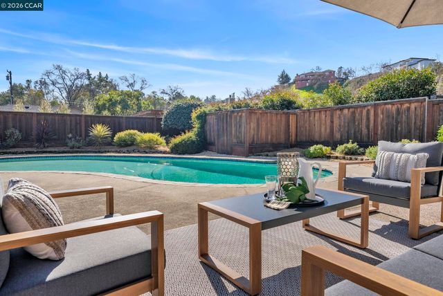 186 ARLENE DRIVE, Walnut Creek, CA 94595