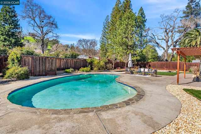 186 ARLENE DRIVE, Walnut Creek, CA 94595