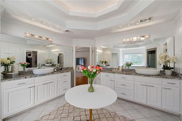 765 Falls Landing Court, Alpharetta, GA 30022