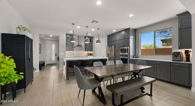 5957 E SALTER Drive, Phoenix, AZ 85054