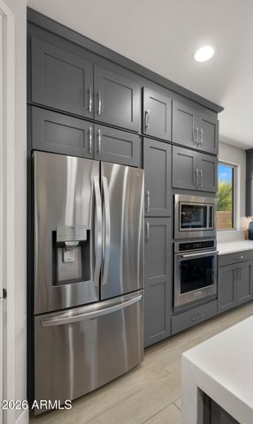 5957 E SALTER Drive, Phoenix, AZ 85054