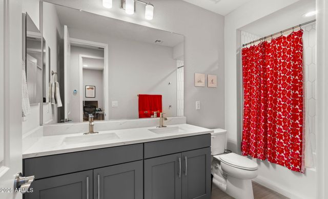 5957 E SALTER Drive, Phoenix, AZ 85054