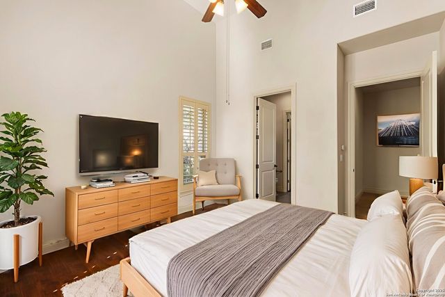 6710 Ghia Lane, San Antonio, TX 78257