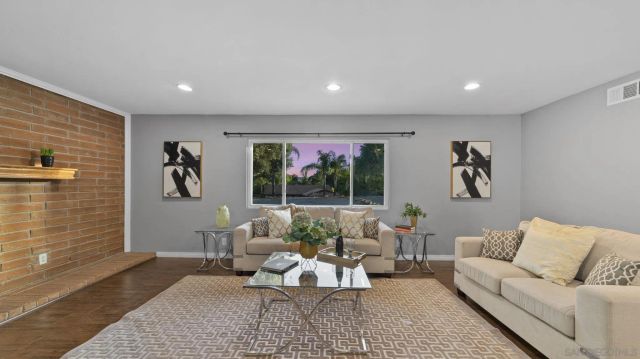 24928 Via Lopez, Ramona, CA 92065