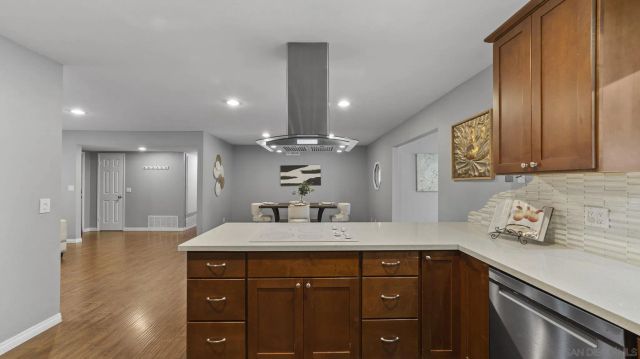 24928 Via Lopez, Ramona, CA 92065