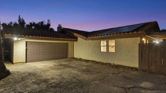 24928 Via Lopez, Ramona, CA 92065
