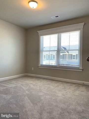 5627 FINLEY ROSE CT, Fredericksburg, VA 22407