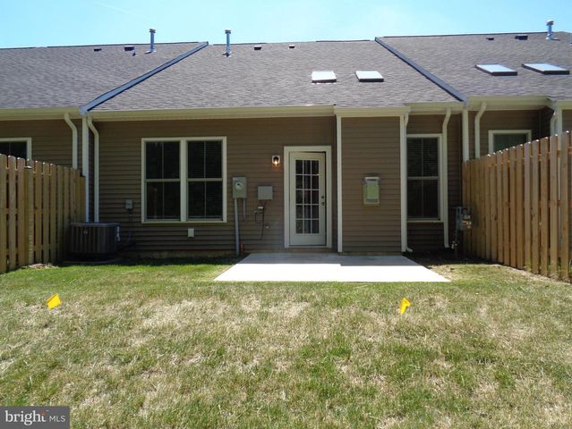 5627 FINLEY ROSE CT, Fredericksburg, VA 22407
