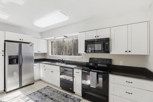 105 Briarview Circle, Greenville, SC 29615