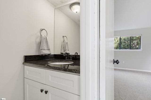 105 Briarview Circle, Greenville, SC 29615