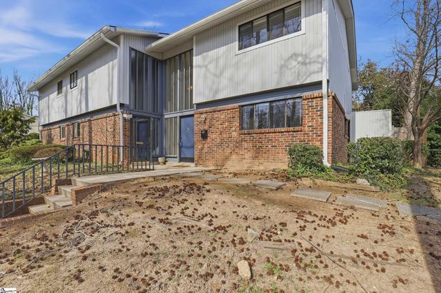 105 Briarview Circle, Greenville, SC 29615