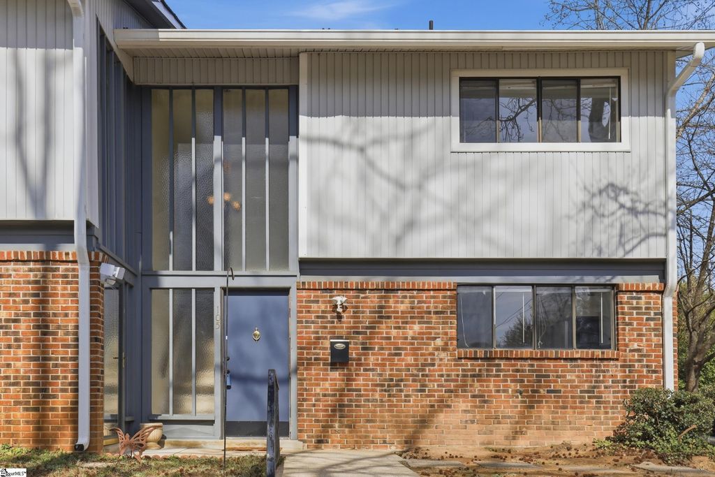 105 Briarview Circle, Greenville, SC 29615