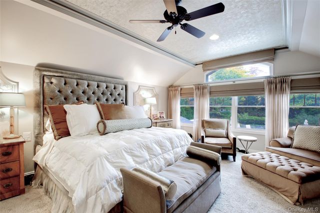 110 Birch Drive, East Hills, NY 11576