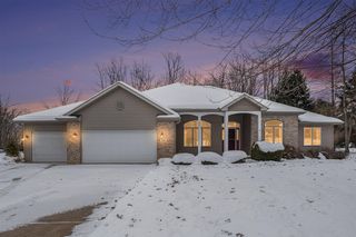 146 Steamburg Drive, East Leroy, MI 49051