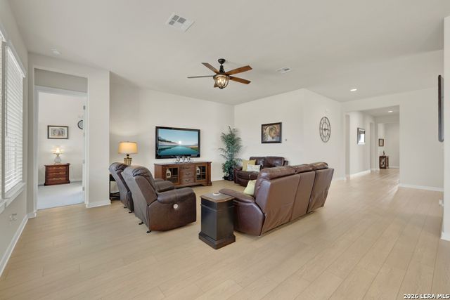 1512 NEUMANN'S PT., New Braunfels, TX 78132