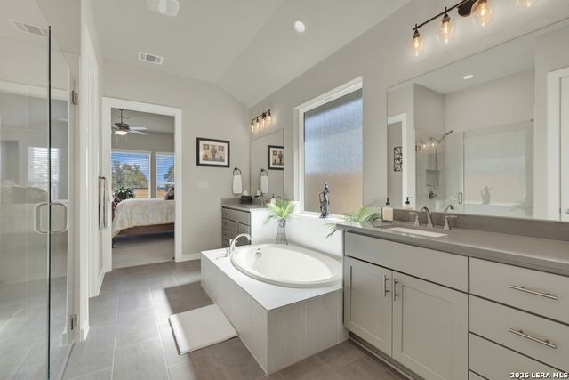 1512 NEUMANN'S PT., New Braunfels, TX 78132