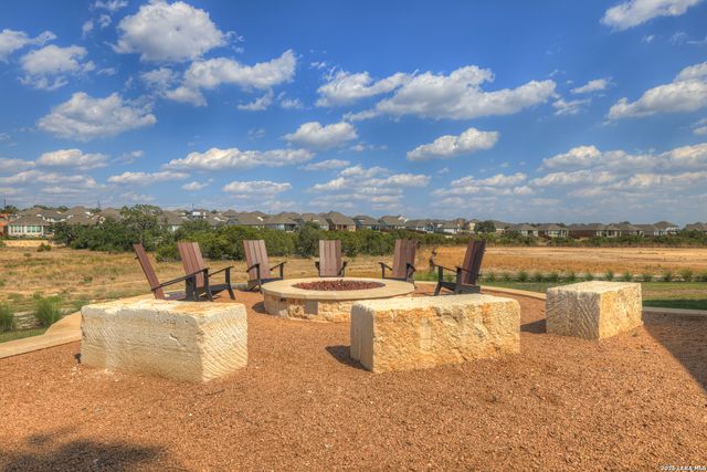 1512 NEUMANN'S PT., New Braunfels, TX 78132