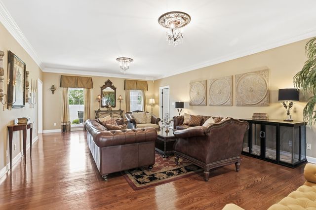 1916 S Mount Juliet Rd, Mount Juliet, TN 37122