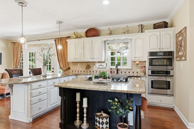 1916 S Mount Juliet Rd, Mount Juliet, TN 37122