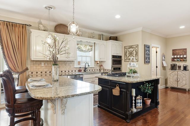 1916 S Mount Juliet Rd, Mount Juliet, TN 37122